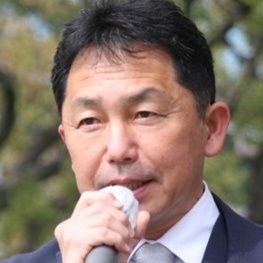 2007年から4期16年高知市議会議員
2023年高知県議選挙にチャレンジ
いのちとくらし、平和最優先の県政を！