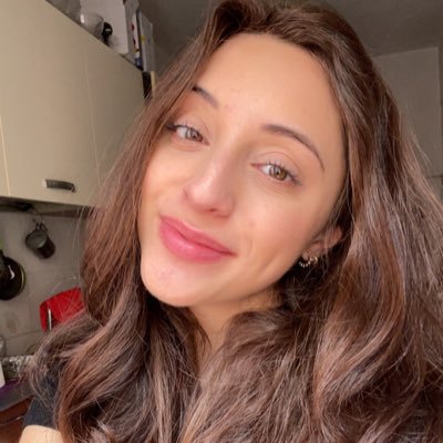 issabelleey's profile picture. 