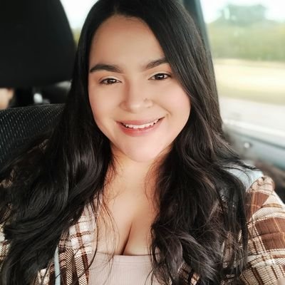 chelsiecan2's profile picture. 