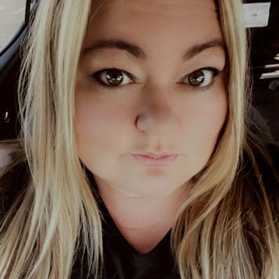 pinkdaisy12's profile picture. im an emotionally spirited woman,who loves deeply,cares full heartedly &gives my all2 anything im part of,strong minded &love being a mom! i am who i am!