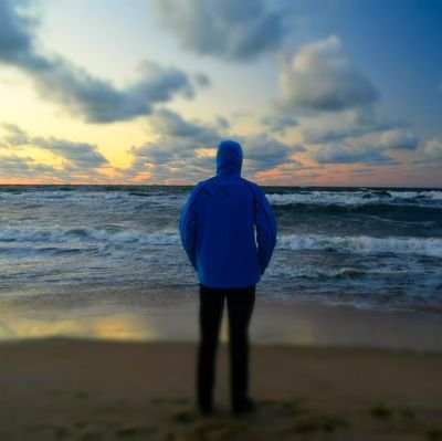 Muzammil_35's profile picture. Common Man