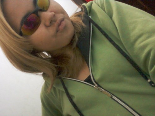 Sou movida por impulsos. O que não me mata, me fortalece.- 
Só mexo com qeem eu posso e reviido qααndo eu qeero .
beijin´