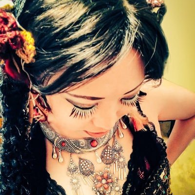 belly danceやってます。ゆるーく同人活動もやってます。あートルコに1年ぐらい住んでみたい。エアレースにはまってます。 推しは#95. でも、みんな好き♡ ビバ！おっさんパラダイス！ 最近、フォーミュラEも見るようになりました。 一応、気象予報士なので、たまにお天気のことも呟くよ。