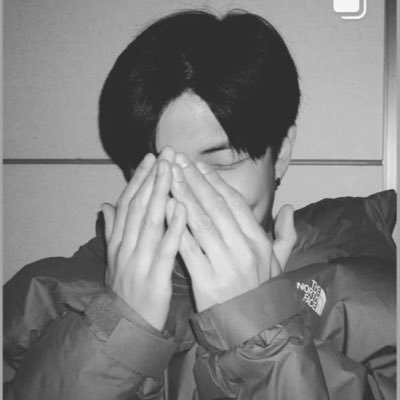 randerande7's profile picture. 준이를 비롯한 7방탄과 아미를 격하게 사랑하는 메이드 인 코리아 열도아미🙂madeinkoreaアミ💜カギ垢やBTSと関係性のない方はお断りします🙇‍♀️リツイートや私語多めの垢です😘