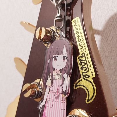 Kyonsuke1117's profile picture. 酒とドラムとベースとたわし｜不定期ドラム叩く&ベース弾くマン｜Moon guitar｜g7 Special｜呟きはアイマス、グラブル多めたまに音楽。
デレではゆかりP。