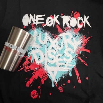 随分な大人だけどONEOK ROCKが大好きです。別アカで呟いてましたが、専用アカ作りました。いつの間にか大好きに。今では人生の一部に✨周りにOORerがいなくて語れないのが残念…⭐️京セラ二日間初の生ワンオクでした❣️OORerの皆さん色々教えて下さい❗️無言良いね、フォロー失礼します。佐藤健さんもlove