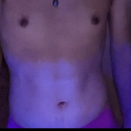 GunGunmenskai's profile picture. 165/60/27/凹凸
ジム週3
腕だけ筋肉あり

旅行好き

避難アカ@sinzi_uranoura