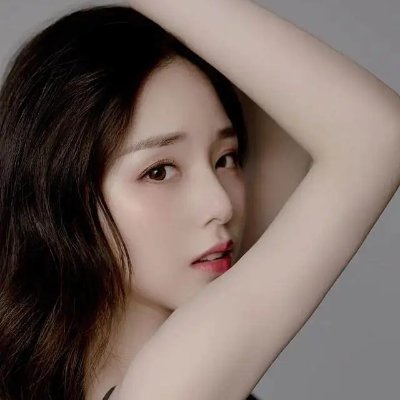 PhysicsTest's profile picture. HELOO