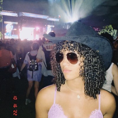 DayshaThomas789's profile picture. uh 26’