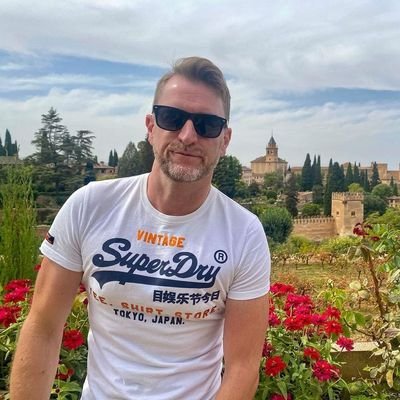 David85422557's profile picture. 