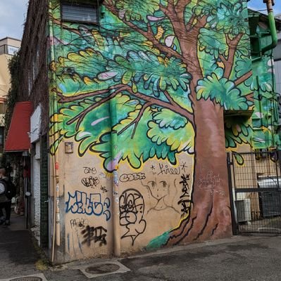 kuri_aiueo_'s profile picture. TUT MS23 サウンドジェネシス  Gt.
💩💩💩💩💩