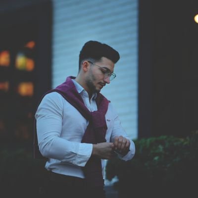 Alirezaa_mq's profile picture. 