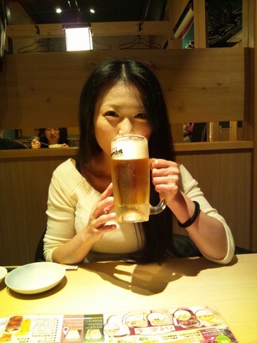 ビール大好き日高ゆりあです♪ よろしくです(^^)v♪