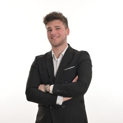 liberale, socialista e europeista
sostenitore dello stato di diritto
sostenitore di un'unione europea di fatto in stile Stati Uniti d'America
🇮🇹🇪🇺
