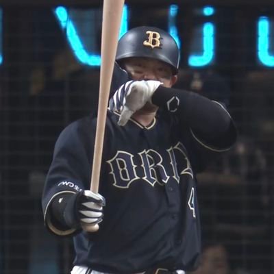 ORIX_BUFFALOESファン　無言フォロー失礼します　　　　　　　　
　　　　　　　　　　　　　　　　　　　　　　　　たくさん繋がりたいです
202120222023全員で勝ちました！！！日本一！
#3#4#12#13#31#55
虎の回#16