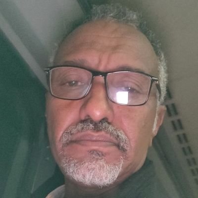 tayebyousi's profile picture. 