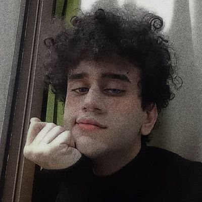 Pari_g2's profile picture. 