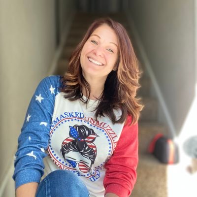 simplifymylif4u's profile picture. Freedom Fighter. Facts over Fear Speaker. https://t.co/SkSy0pf825