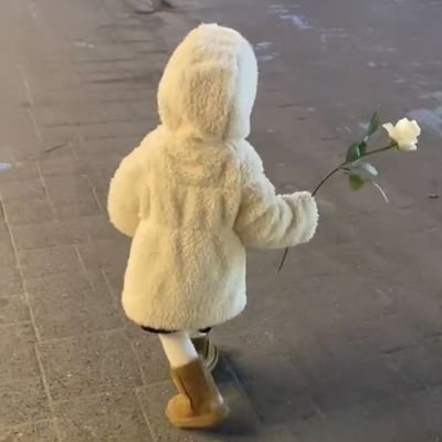 (وَذَكِّرْ فَإِنَّ ٱلذِّكْرَىٰ تَنفَعُ ٱلْمُؤْمِنِينَ)
إن غاب ذكري عنكم يوماً، فاذكروني بدعوه♡