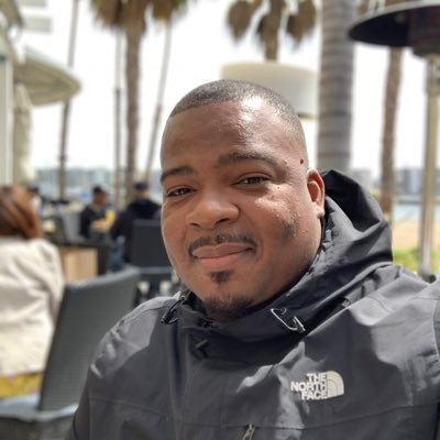 Associate Producer, Digital, @espn Podcaster @talkinboutpod, Host @ogsportsculture, @impactlounge Opinions are my own Catchin Vibes: https://t.co/dBCX7kIhrD