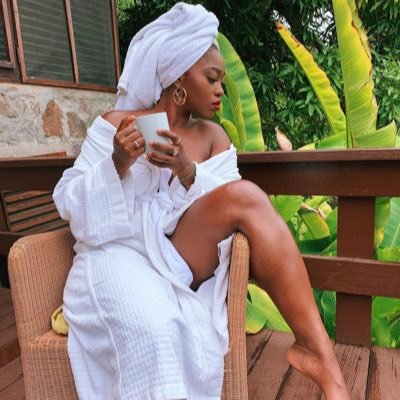 Ms1stLady's profile picture. herbs 🌿, magic 🪄 and pedicures .. #Obatalaismyhero