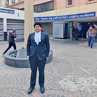 Advocate🖤🤍🖤
Faculty of Law,University of Delhi'22

Kanpur🔁Delhi