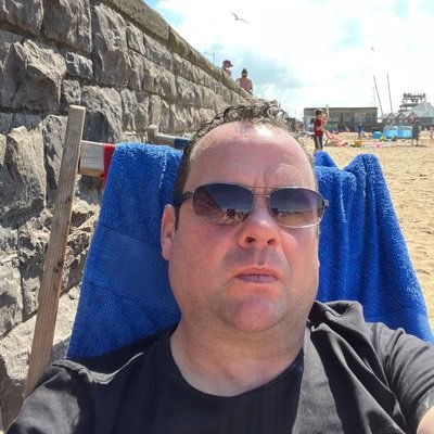 RichardLlo50740's profile picture. 