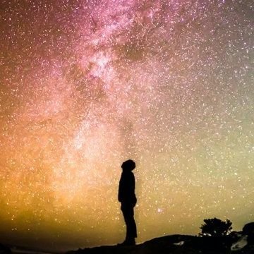 DevanshArya12's profile picture. Tech & Finance |