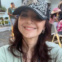 Itzel Alvarado (@itzelaaschuler) 's Twitter Profile