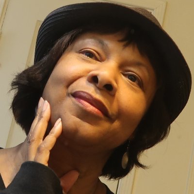 Beverly M. Collinsさんのプロフィール画像