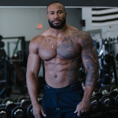 _kidane__'s profile picture. Building a new Movement: Hunting “The Art Of The Relentless” A way of life for artists, athletes, and entrepreneurs https://t.co/YnL988LnWB