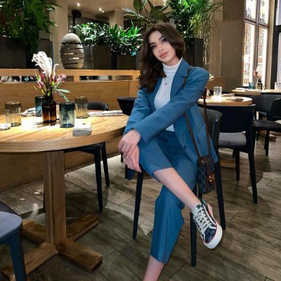 Quinnkai0's profile picture. Simplicity is the ultimate sophistication.