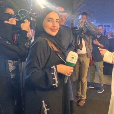 بكالوريوس اعلام (اذاعة و تلفزيون) -جامعة البحرين 🎤 اعلامية شاملة في هيئة الإذاعة و التلفزيون.عضو الاتحاد السعودي للإعلام الرياضي