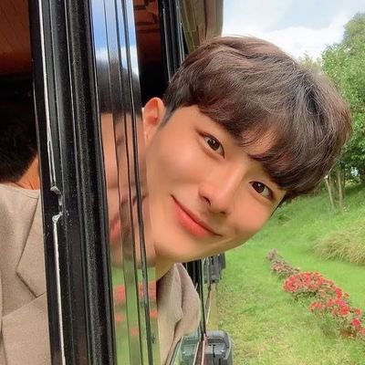 yooseOKay Profile Picture