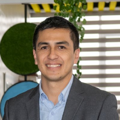Docente-investigador en @utpl. Docente de diseño de carretera y seguridad vial en #CivilEngineering.