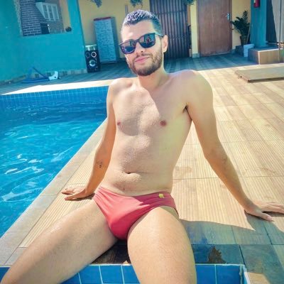 wuelitonmps's profile picture. • Curtindo a Vida 💥 • Em Busca de Diversão 😈 • @jjrjoia 💍❤️😏