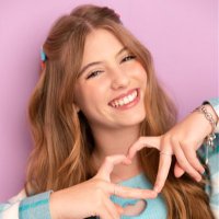 Lorena Queiroz (@lorenaqueirozof) 's Twitter Profile