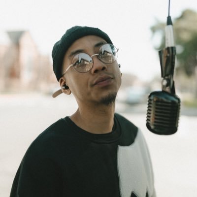 _DatKidSmoove_'s profile picture. DatKid Smoove founder of Hard2Reach Entertainment.