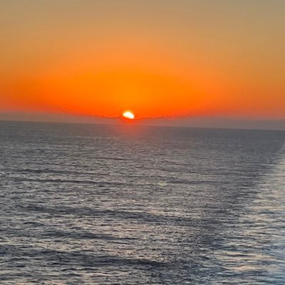 SJW5423's profile picture. 