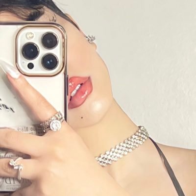 Kimo89574095's profile picture. 🕊