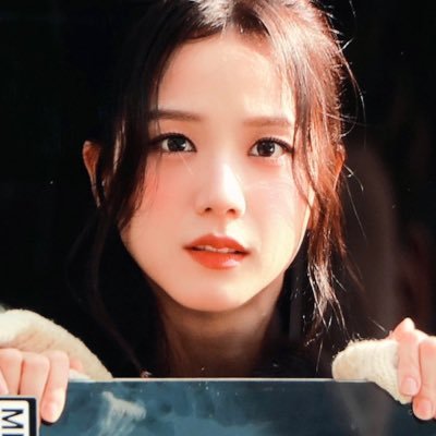jisoo loopsさんのプロフィール画像