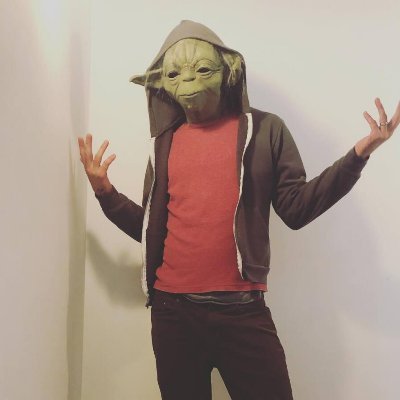 Fake Yoda.  
TeamYouTube and Twitter's Most Hated Bisexual!
YT: https://t.co/VawDPh3t8I  Business Email: pimpmasterbroda@zohomail.com
Pronouns: Yoda/Yoda.