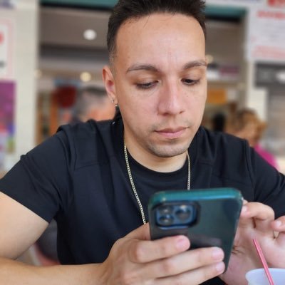 Ezegarvera's profile picture. Creador de Contenido