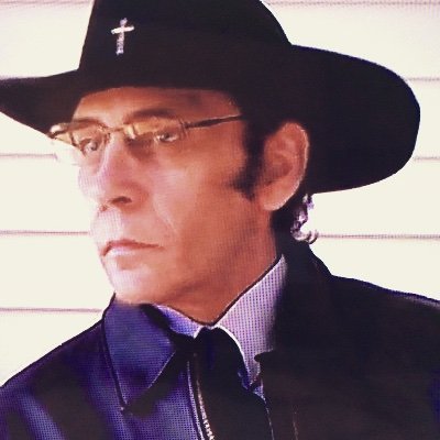 I’m not here looking to hook up with anyone, I am not here looking for sex or pornography! I am here for a reason! ask me and I will tell you why I am here.