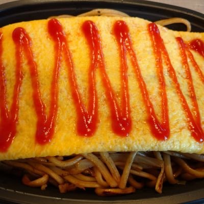 韓国料理、K-POP、TWICE、Fromis_9、IVE、nmixxが大好きです。