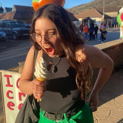 etilfordcarey's profile picture. Econ @bristoluni