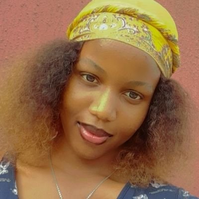 Chideravivian28's profile picture. In a world full of trends,I want to remain a classic ✨️ 🦋😌