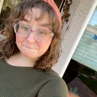 just another queer librarian obsessed with boygenius • she/they