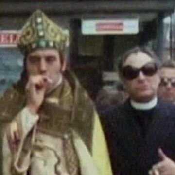 FamilyMan.GamesLover. Sportouprawiacz.
Emigrant ekonomiczny.
Zaglosuje na Tych co ich rozliczą.
https://t.co/xt9eDmkh0L