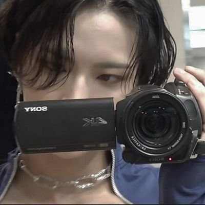 1024buys's profile picture. with my darling eight.